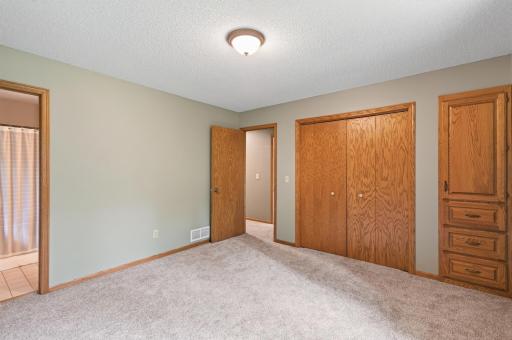 18604 Flamingo Street NW, Cedar, MN 55011