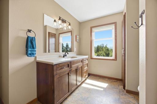 16824 County Highway 11, Audubon, MN 56511