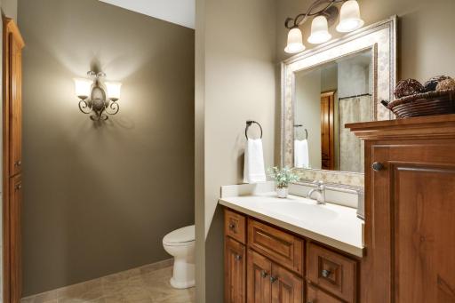 7870 Bent Tree Circle, Prior Lake, MN 55372