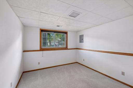 4284 Eagle Crest Drive, Eagan, MN 55122