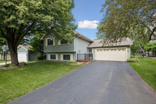 4284 Eagle Crest Drive, Eagan, MN 55122