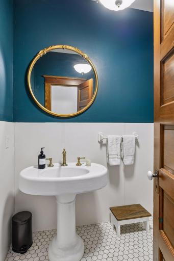 5940 Galpin Lake Road, Excelsior, MN 55331
