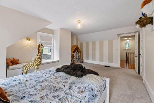 5940 Galpin Lake Road, Excelsior, MN 55331
