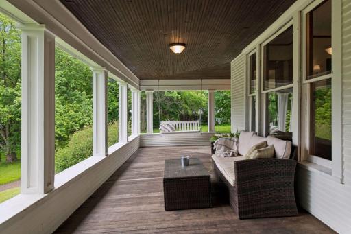 5940 Galpin Lake Road, Excelsior, MN 55331