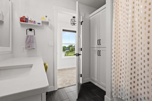 Suite 3.jpg