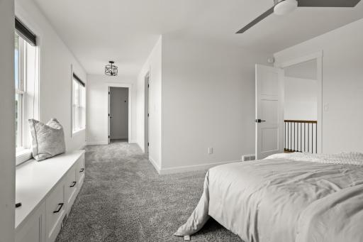2815 Rivers Bend Drive E, West Fargo, ND 58078