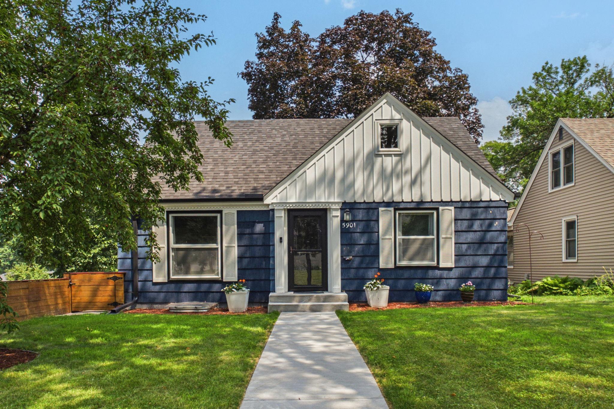 Welcome to Armatage Neighborhod!