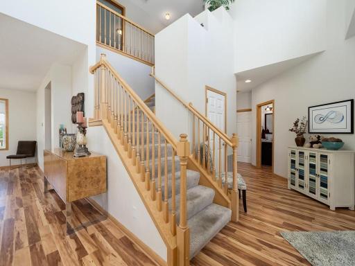 7561 Kimberly Lane N, Maple Grove, MN 55311