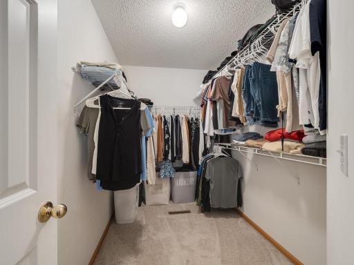 7561 Kimberly Lane N, Maple Grove, MN 55311