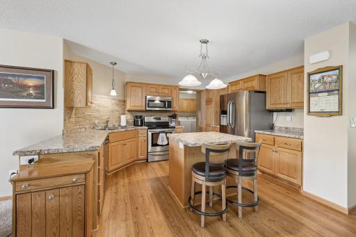 12615 Pond View Road, Zimmerman, MN 55398