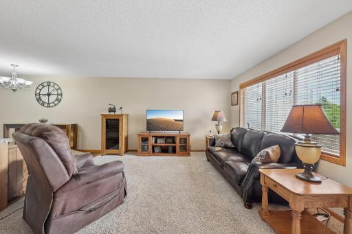 12615 Pond View Road, Zimmerman, MN 55398