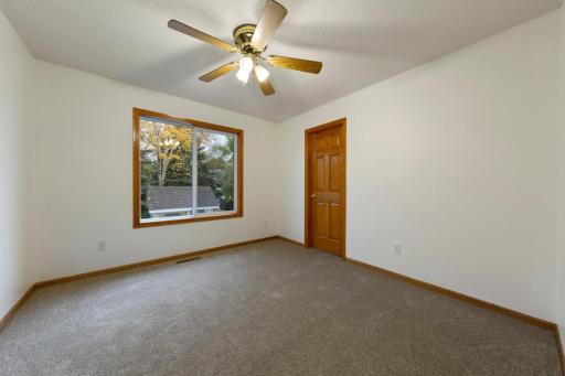 875 Myer Drive NE, Owatonna, MN 55060
