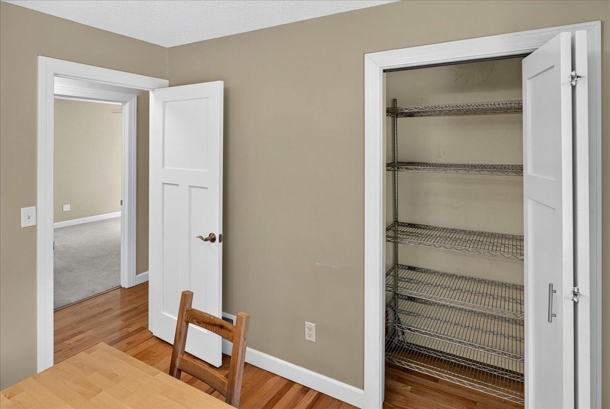 Informal Dining pantry.jpg