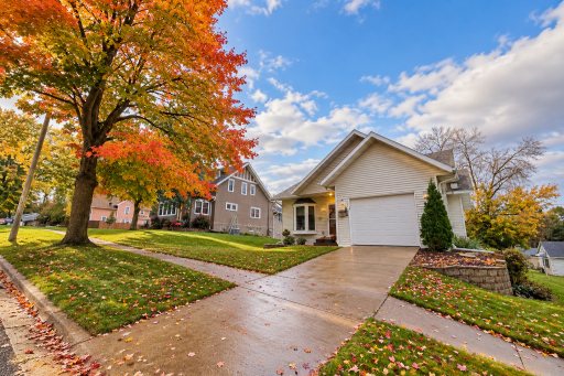 208 High Avenue, Wanamingo, MN 55983