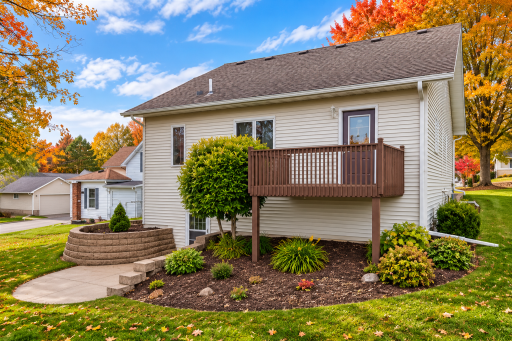 208 High Avenue, Wanamingo, MN 55983