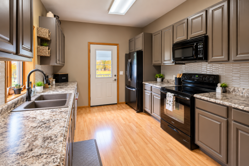 208 High Avenue, Wanamingo, MN 55983