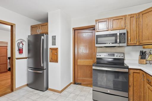 424 E 11th Street, Gibbon, MN 55335