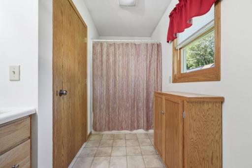 424 E 11th Street, Gibbon, MN 55335