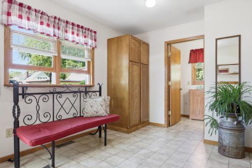 424 E 11th Street, Gibbon, MN 55335