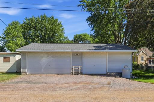 424 E 11th Street, Gibbon, MN 55335