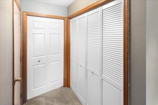 4602 1/2 Penkwe Way, Saint Paul, MN 55122
