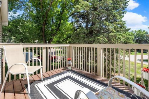 4602 1/2 Penkwe Way, Saint Paul, MN 55122