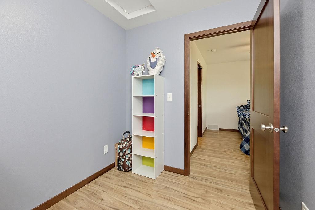 Walk-in Closet for Bedroom 1