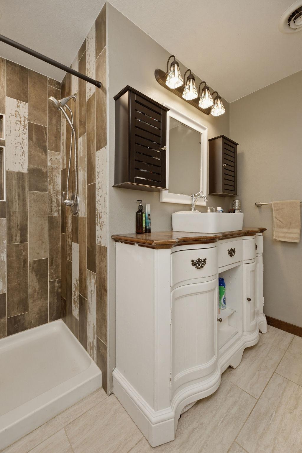 Tiled walk-in shower, Custom vanity