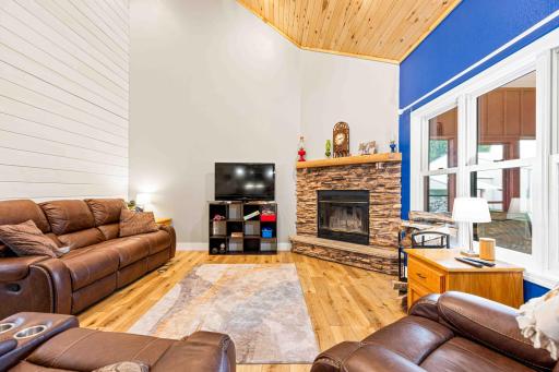 25131 Franklin Road Pelican Rapids-17.jpg