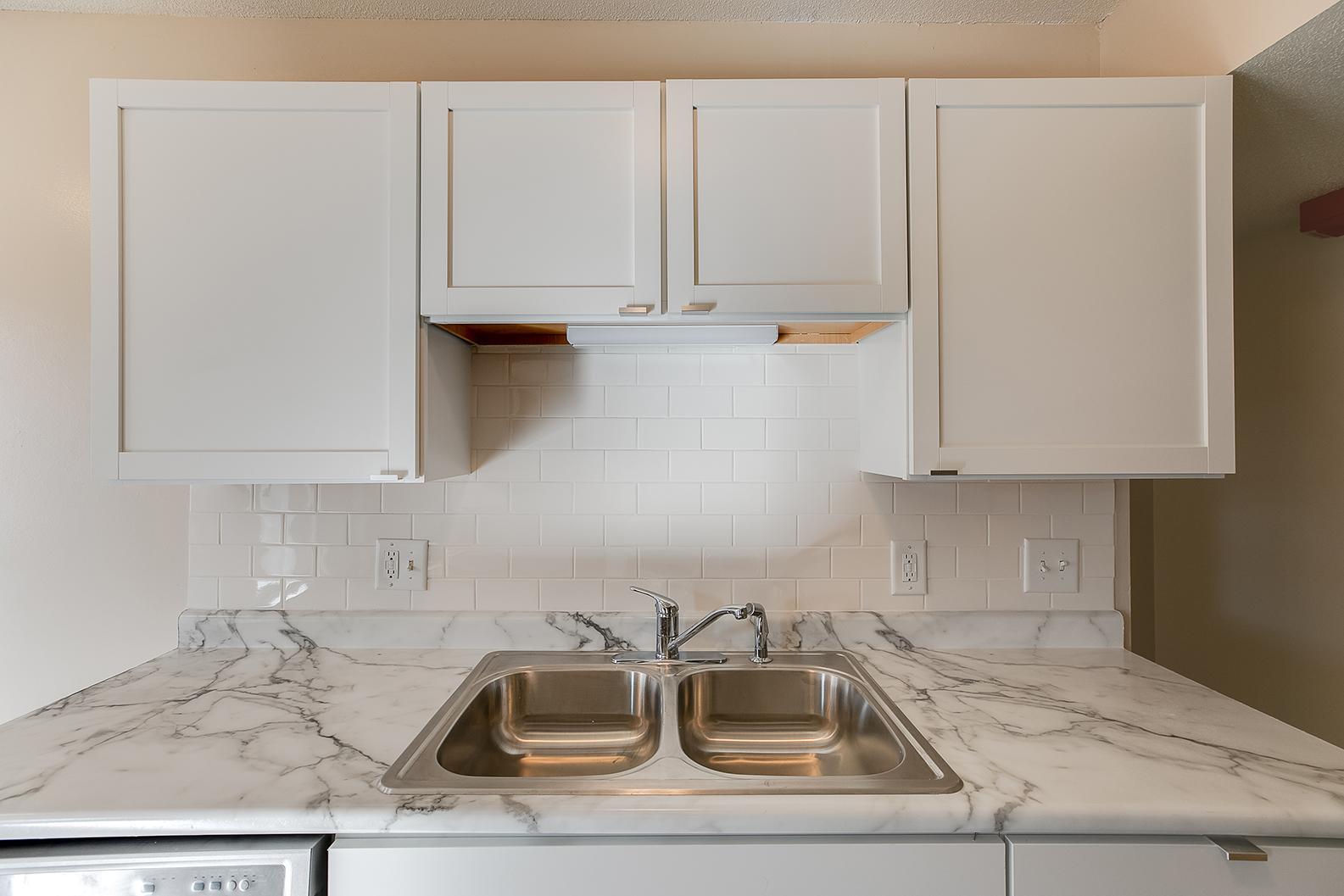 3.1 Kitchen.jpg