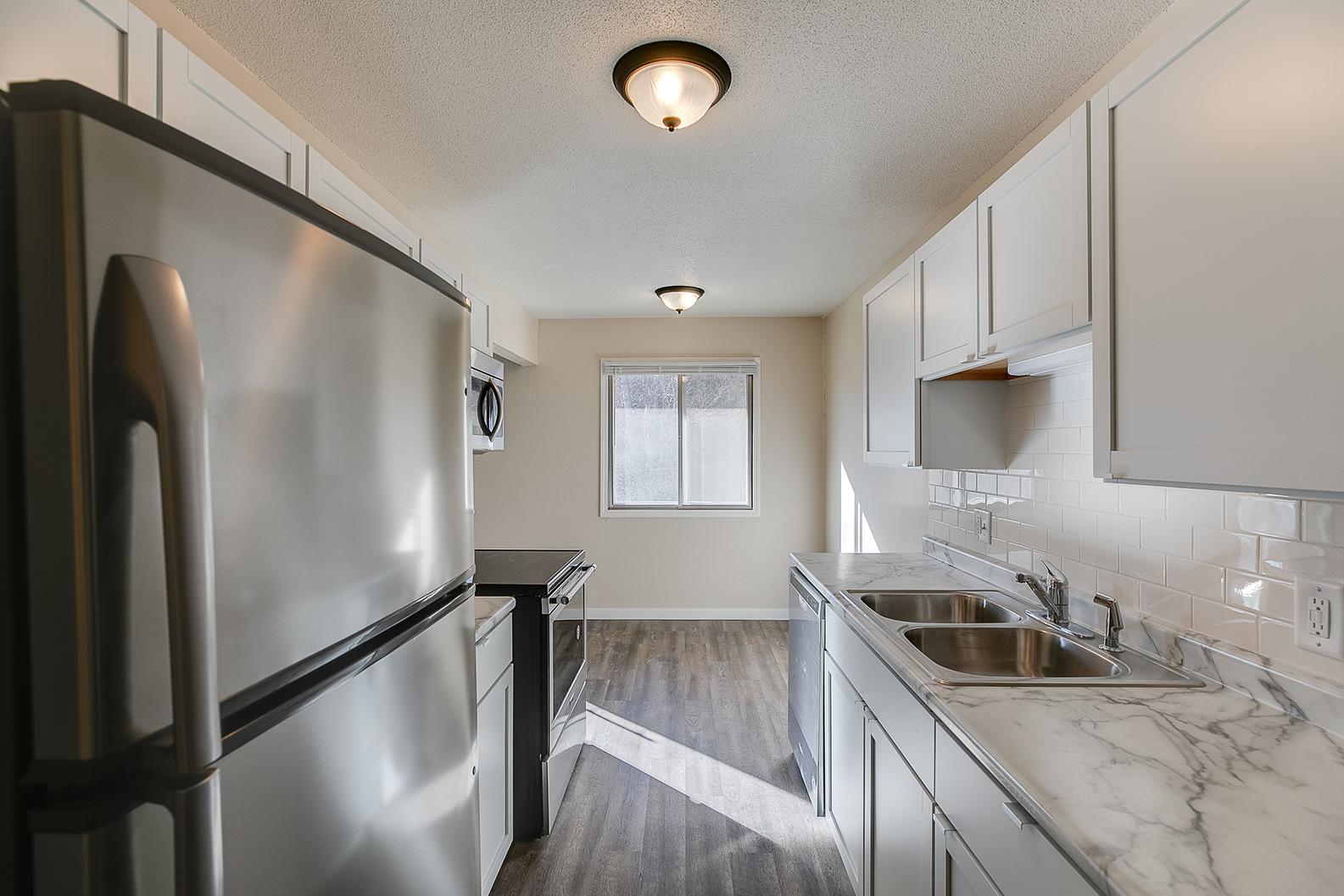 3.3 Kitchen.jpg