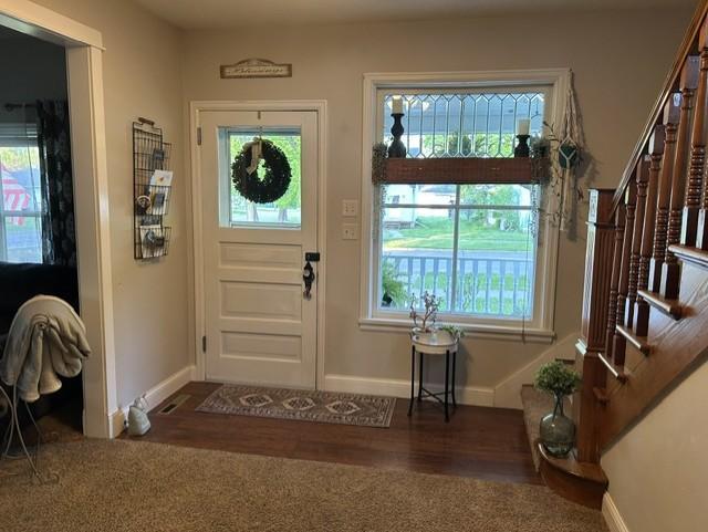 Lovely front foyer, leaded glass window