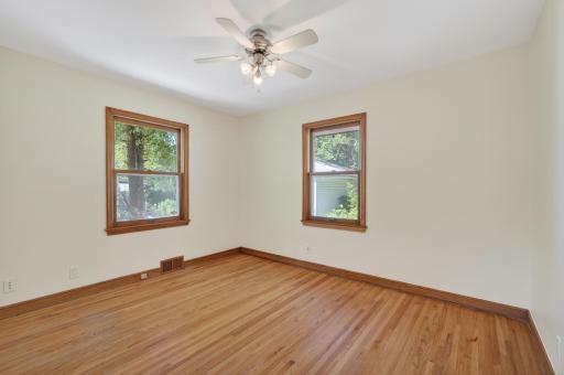 1257 Birmingham Street, Saint Paul, MN 55106