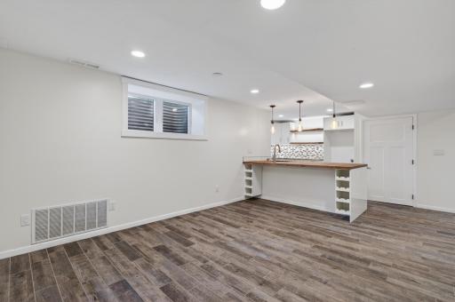 1257 Birmingham Street, Saint Paul, MN 55106