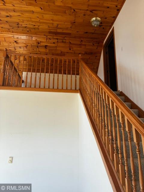 open Stairway to upper level