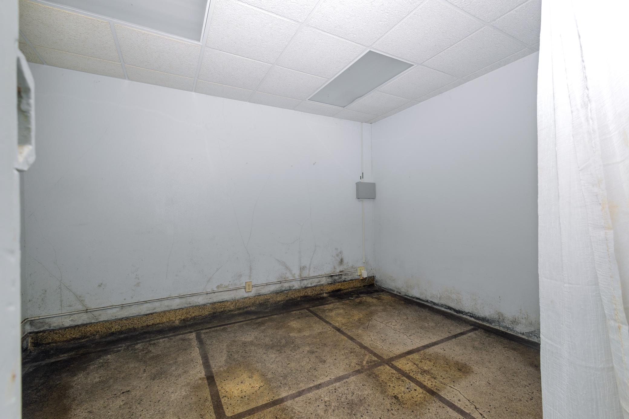 Old Showroom / Office Area