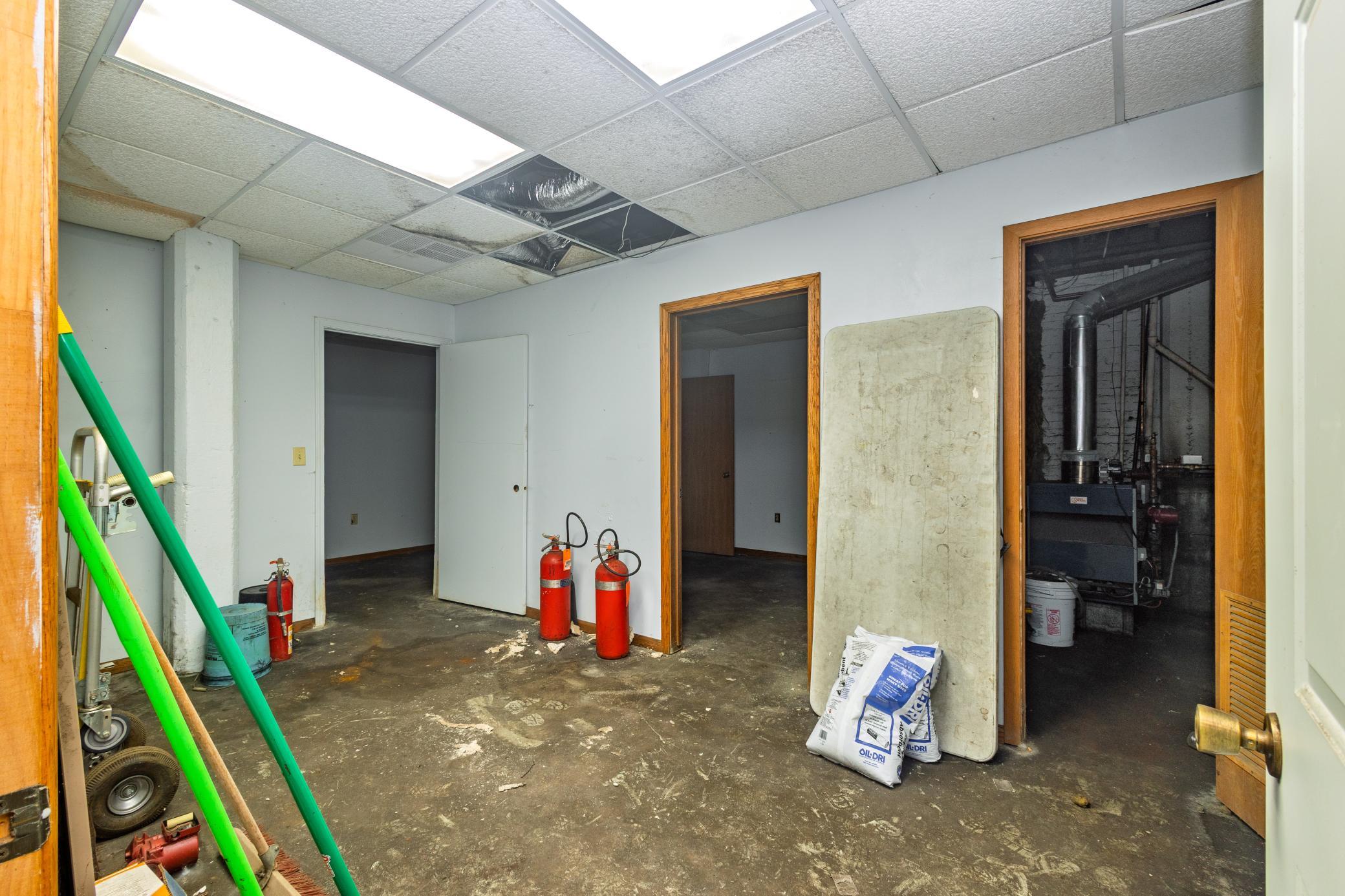Old Showroom / Office Area