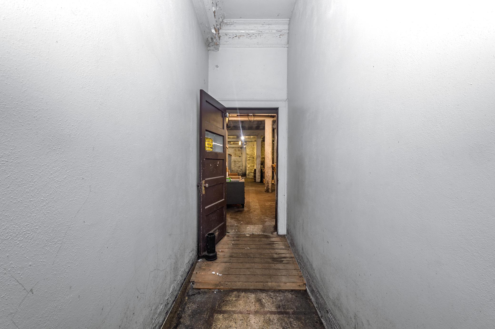 Old Showroom / Office Area
