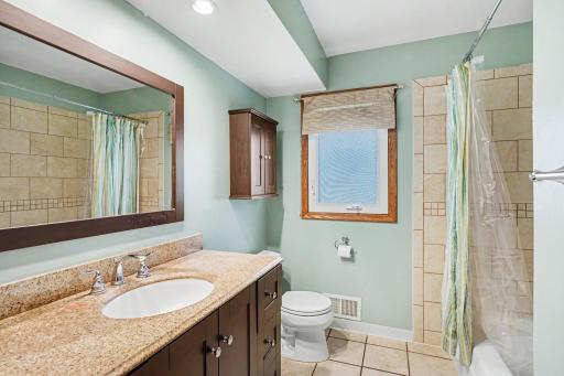 2045 Bluestone Lane, Saint Paul, MN 55122