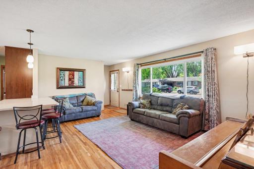 2045 Bluestone Lane, Saint Paul, MN 55122