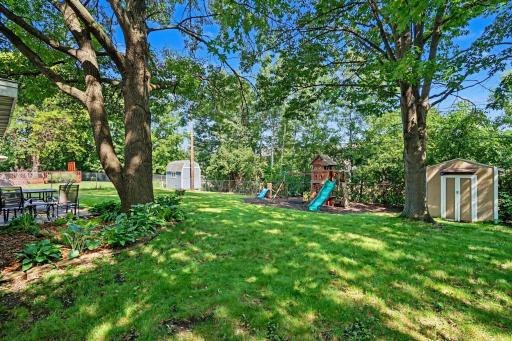 2045 Bluestone Lane, Saint Paul, MN 55122