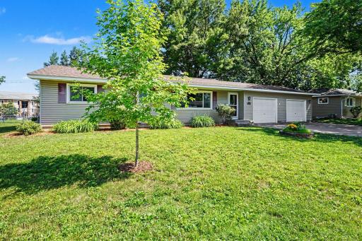 2045 Bluestone Lane, Saint Paul, MN 55122