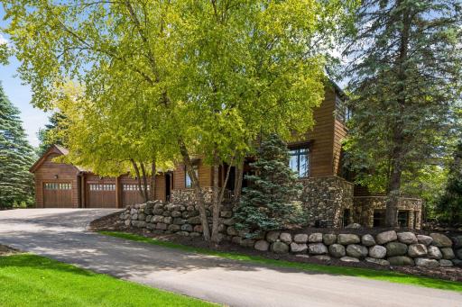 2439 Emerald Trail, Minnetonka, MN 55305