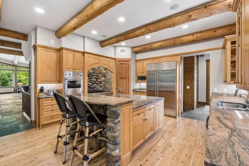 2439 Emerald Trail, Minnetonka, MN 55305