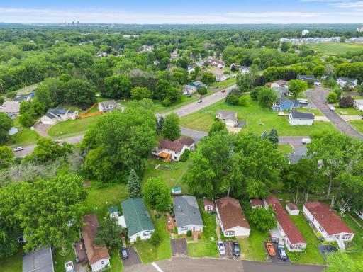 1242 Myrtle Street N, Saint Paul, MN 55119