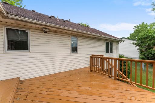 1242 Myrtle Street N, Saint Paul, MN 55119