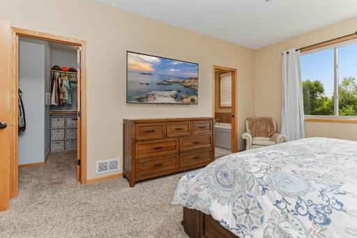2423 Jewel Street, Saint Cloud, MN 56301