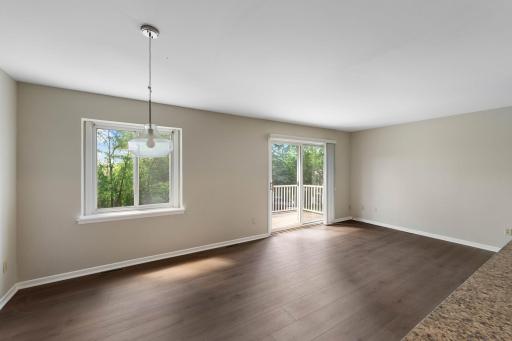 304 Pondridge Circle, Wayzata, MN 55391