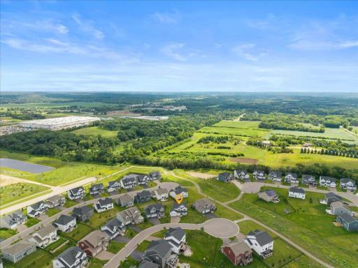 819 Spancil Hill View, Saint Paul, MN 55129