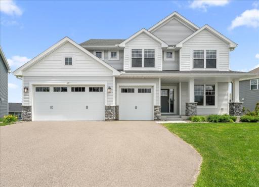 819 Spancil Hill View, Saint Paul, MN 55129